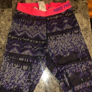 Nike leggings